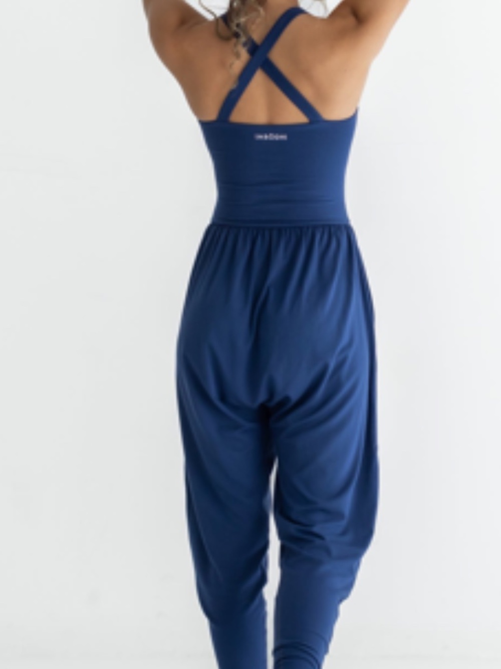 IMBODHI - Sleeveless Navy Blue Cross-Back Jumpsuit